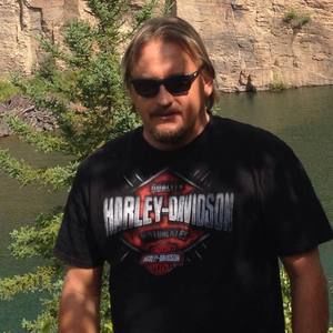 Meet your Posher, Jay